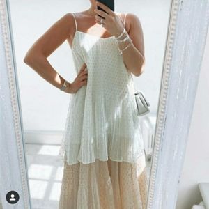 NWT Zara pleated cream dress w/metallic thread